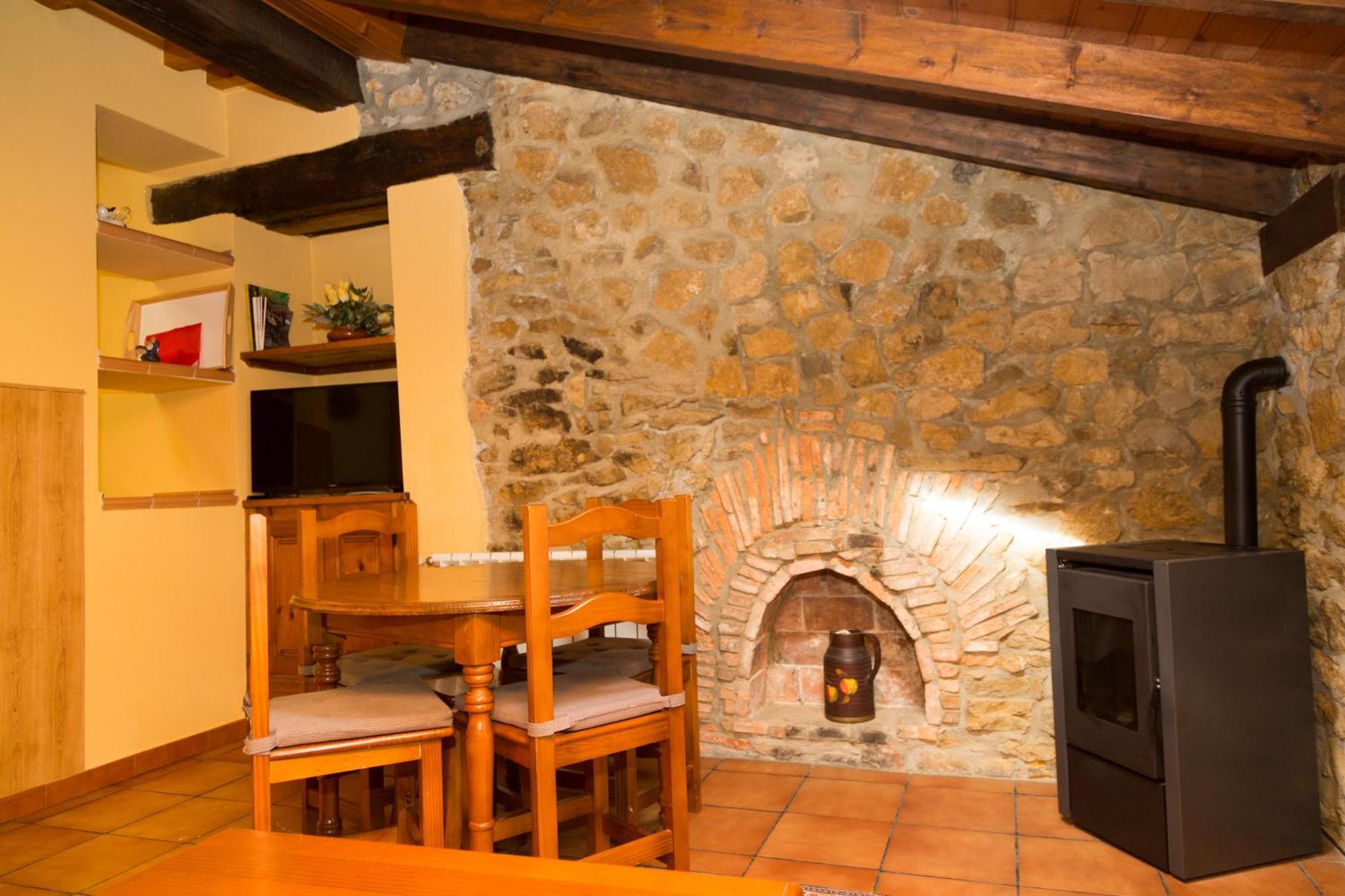 Viviendas Rurales Fuente Domingo Сантильяна-дель-Мар Экстерьер фото